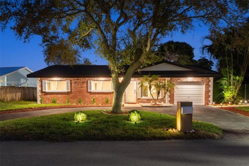 3130 Nw 65th Dr, FORT LAUDERDALE, FL, 33309-1622 | Card Image