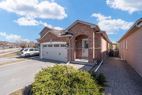 148 Solway Ave, Maple, ON, L6A2X2 | Card Image