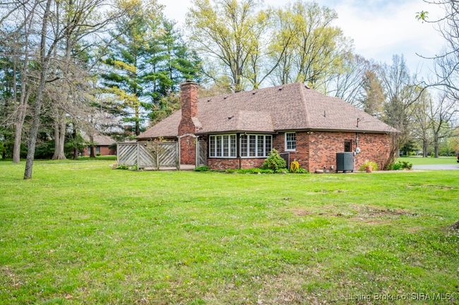 730 S Gardner St, Home with 3 bedrooms, 2 bathrooms and null parking in Scottsburg IN | Image 45