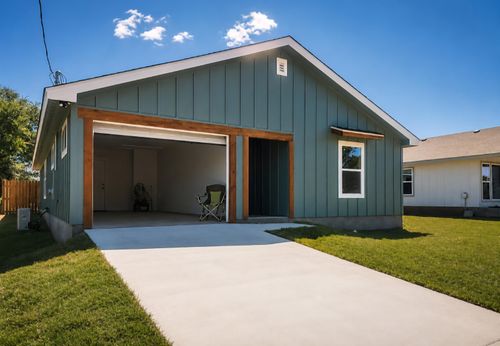 149 W Hickory Dr, Granite Shoals, TX, 78654-2816 | Card Image