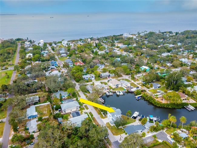 320 Georgia Ave, House other with 3 bedrooms, 3 bathrooms and null parking in CRYSTAL BEACH FL | Image 54