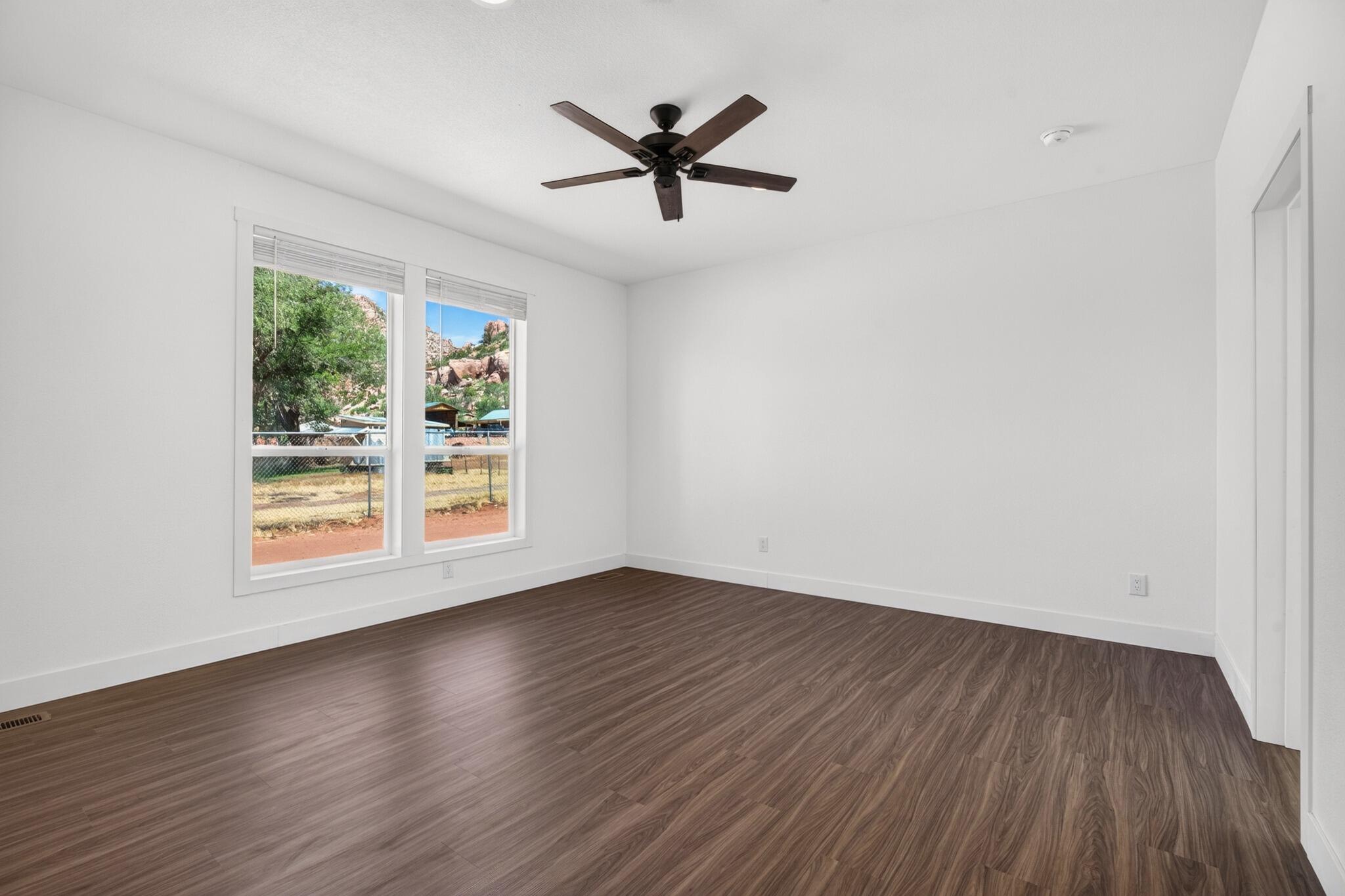 Residential in Hildale 5