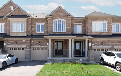 333 Raymond Rd, Ancaster, ON, L9K0J8 | Card Image