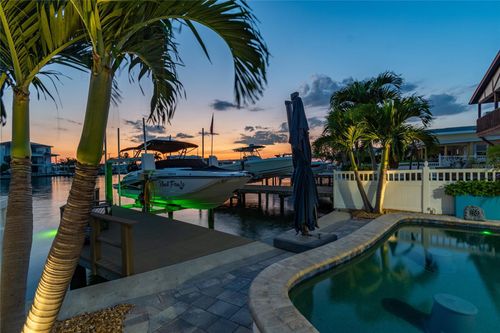 16106 6th St E, Redington Beach, FL, 33708-1618 | Card Image