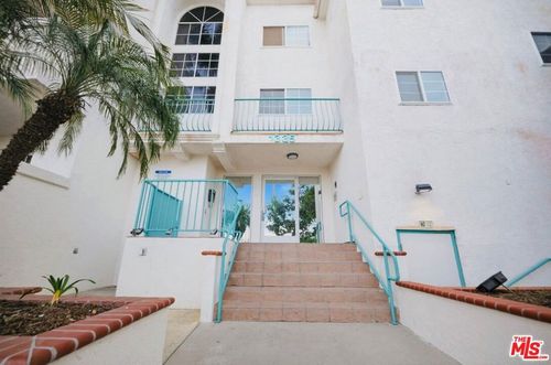 202-1335 Newport Avenue, Long Beach, CA, 90804 | Card Image