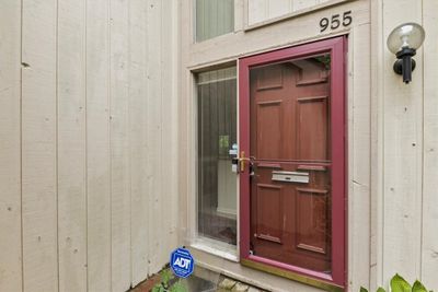 955 East Avenue, Townhouse with 2 bedrooms, 2 bathrooms and null parking in Rochester NY | Image 3