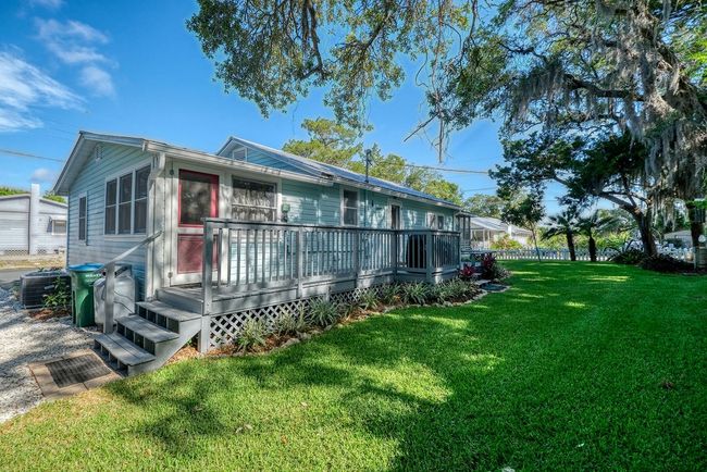12403 Cedar St, House other with 2 bedrooms, 1 bathrooms and null parking in Cedar Key FL | Image 23