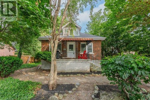 274 Water St, Guelph, ON, N1G1B7 | Card Image