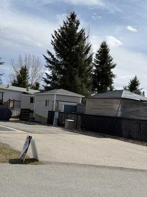 50-370165 79 St E, Foothills, AB, T0L0A0 | Card Image