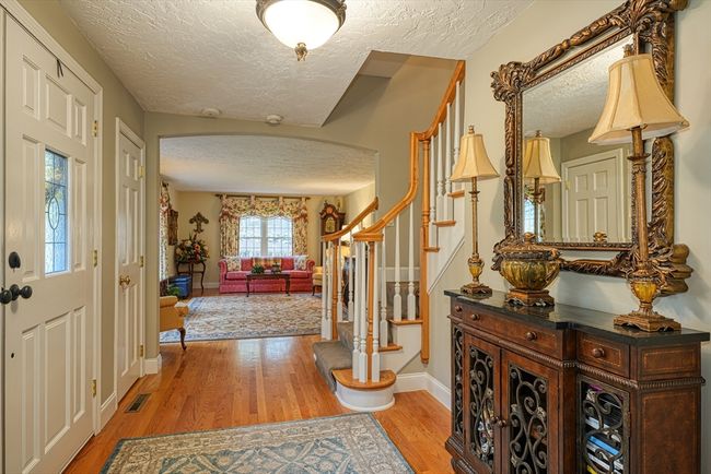 391 Concord Rd, House other with 4 bedrooms, 4 bathrooms and 6 parking in Marlborough MA | Image 20