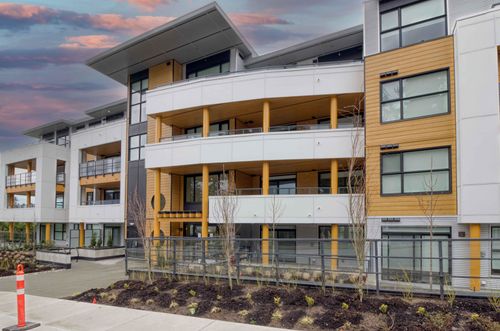 411-2620 152 St, Surrey, BC, V4P0H8 | Card Image