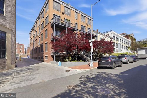 unit-305-2412 17th St Nw, WASHINGTON, DC, 20009-2770 | Card Image
