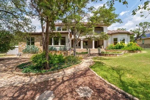 3401 Pearce Rd, Austin, TX, 78730-4207 | Card Image