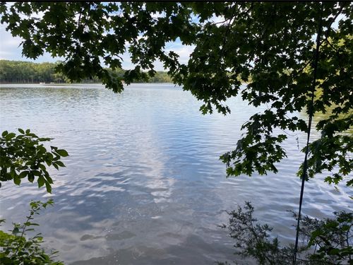 333 Terrapin Pointe Rd, Hodges, SC, 29653-9270 | Card Image