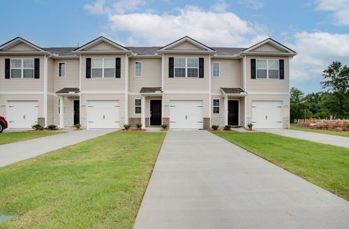 1335 Churchill Ln, Lewisburg, TN, 37091-2143 | Card Image