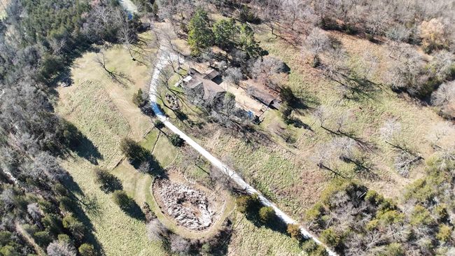 35 Marion County 6023, House other with 4 bedrooms, 3 bathrooms and null parking in Yellville AR | Image 46