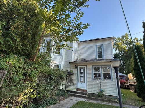 143 Hickory St, Andover, OH, 44003-9499 | Card Image