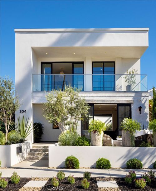 304 Goldenrod Ave, Corona del Mar, CA, 92625 | Card Image