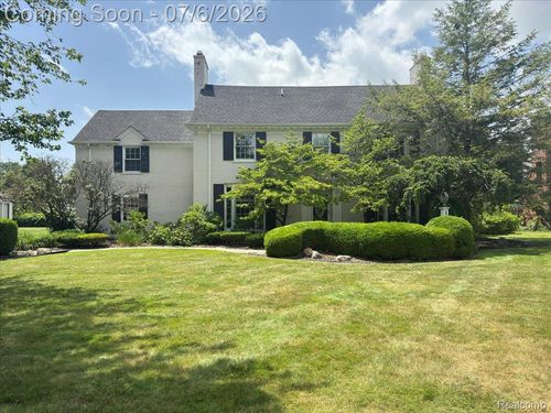 1051 Devonshire Rd, Grosse Pointe Park, MI, 48230-1416 | Card Image