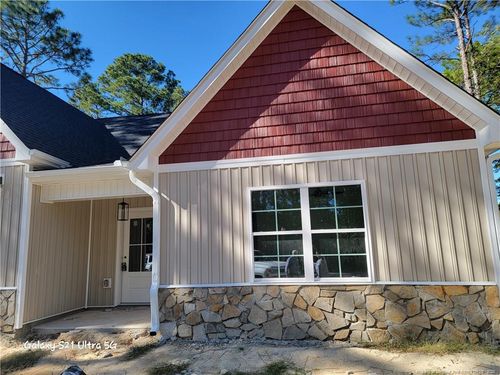 209 August Ln, Raeford, NC, 28376-9852 | Card Image