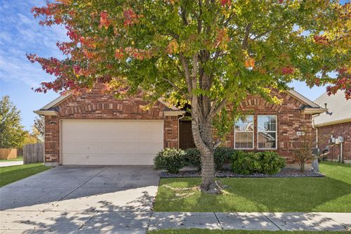 5801 Greenmeadow Dr, Argyle, TX, 76226-2266 | Card Image