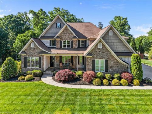 8400 Lillys Ct, Greensboro, NC, 27455-3068 | Card Image