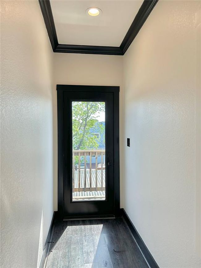Door to Balcony | Image 37
