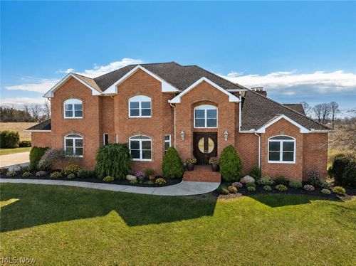 15644 Marshallville St Nw, Canal Fulton, OH, 44614-9016 | Card Image