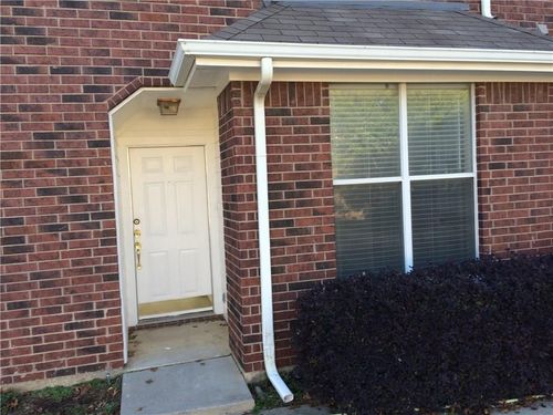 apt-300-121 Wildwood Ct, Grapevine, TX, 76051-8215 | Card Image