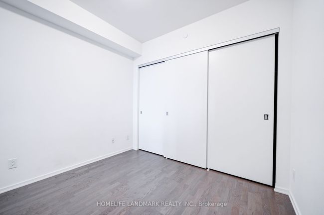 6108 - 1 Bloor St E, Condo with 2 bedrooms, 2 bathrooms and 1 parking in Toronto ON | Image 25