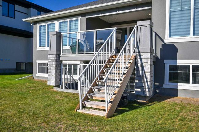 904 East Lakeview Road, Home with 3 bedrooms, 2 bathrooms and 4 parking in Chestermere AB | Image 37