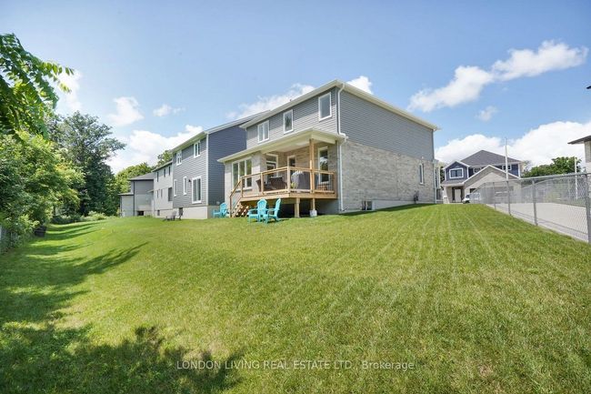 37 - 22701 Adelaide Rd, Condo with 4 bedrooms, 3 bathrooms and 2 parking in Mount Brydges ON | Image 35