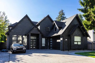 7019 130 St, House other with 7 bedrooms, 7 bathrooms and 8 parking in Surrey BC | Image 1