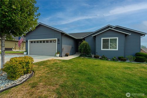 606 Havenwood Dr, Manson, WA, 98831-9047 | Card Image