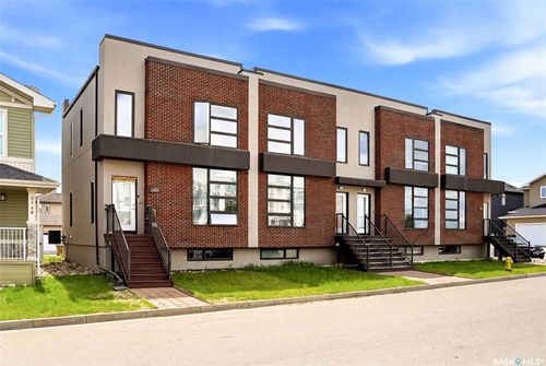 5736 Glide Crescent, Regina, SK, S4W0P1 | Card Image