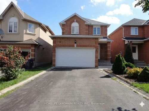 16 Torada Crt, Brampton, ON, L7A1H6 | Card Image