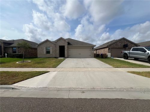 7333 Star Gazer Dr, Corpus Christi, TX, 78414-1346 | Card Image