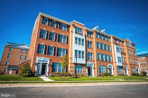 0-23646 Hopewell Manor Ter, ASHBURN, VA, 20148-8115 | Card Image