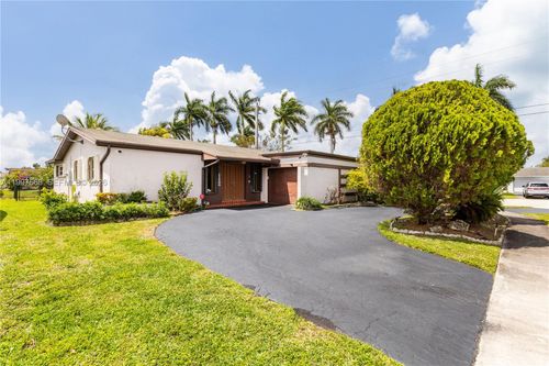 11500 Nw 42nd St, Sunrise, FL, 33323 | Card Image