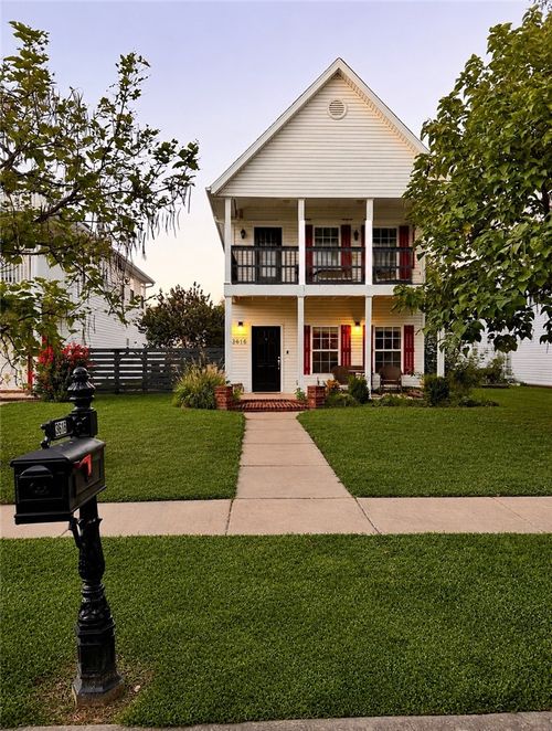 3616 S Tower Cir, Fayetteville, AR, 72704-7418 | Card Image