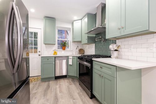 1918 S Croskey St, PHILADELPHIA, PA, 19145-2708 | Card Image