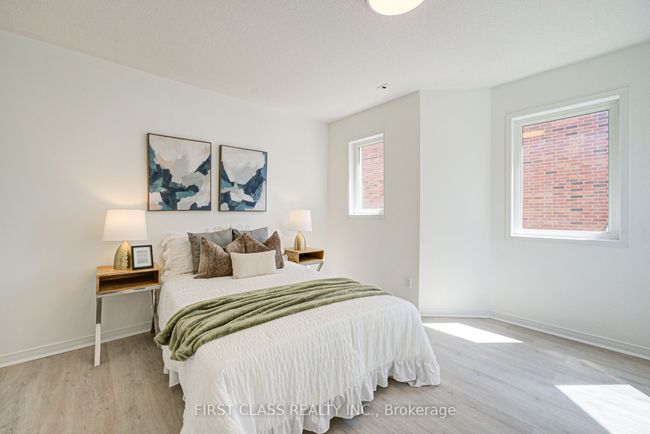 202 - 28 Rosebank Dr, Condo with 3 bedrooms, 3 bathrooms and 2 parking in Scarborough ON | Image 24