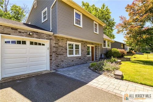 179 Davis Ave, Piscataway, NJ, 08854-2467 | Card Image