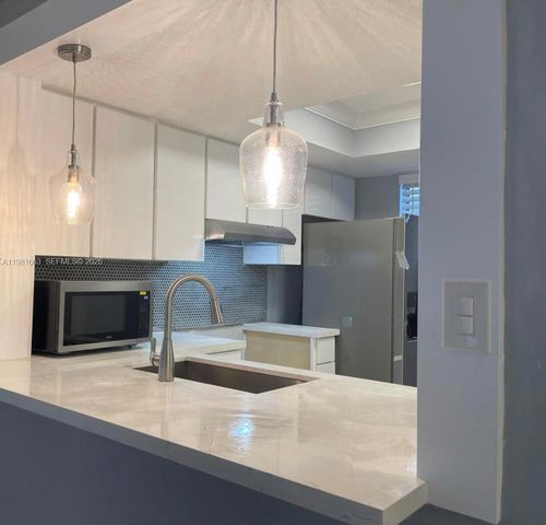 165-j-5200 Nw 31st Ave, FORT LAUDERDALE, FL, 33309 | Card Image