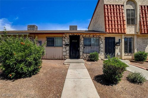 3912 Palos Verdes St, Las Vegas, NV, 89119-6999 | Card Image