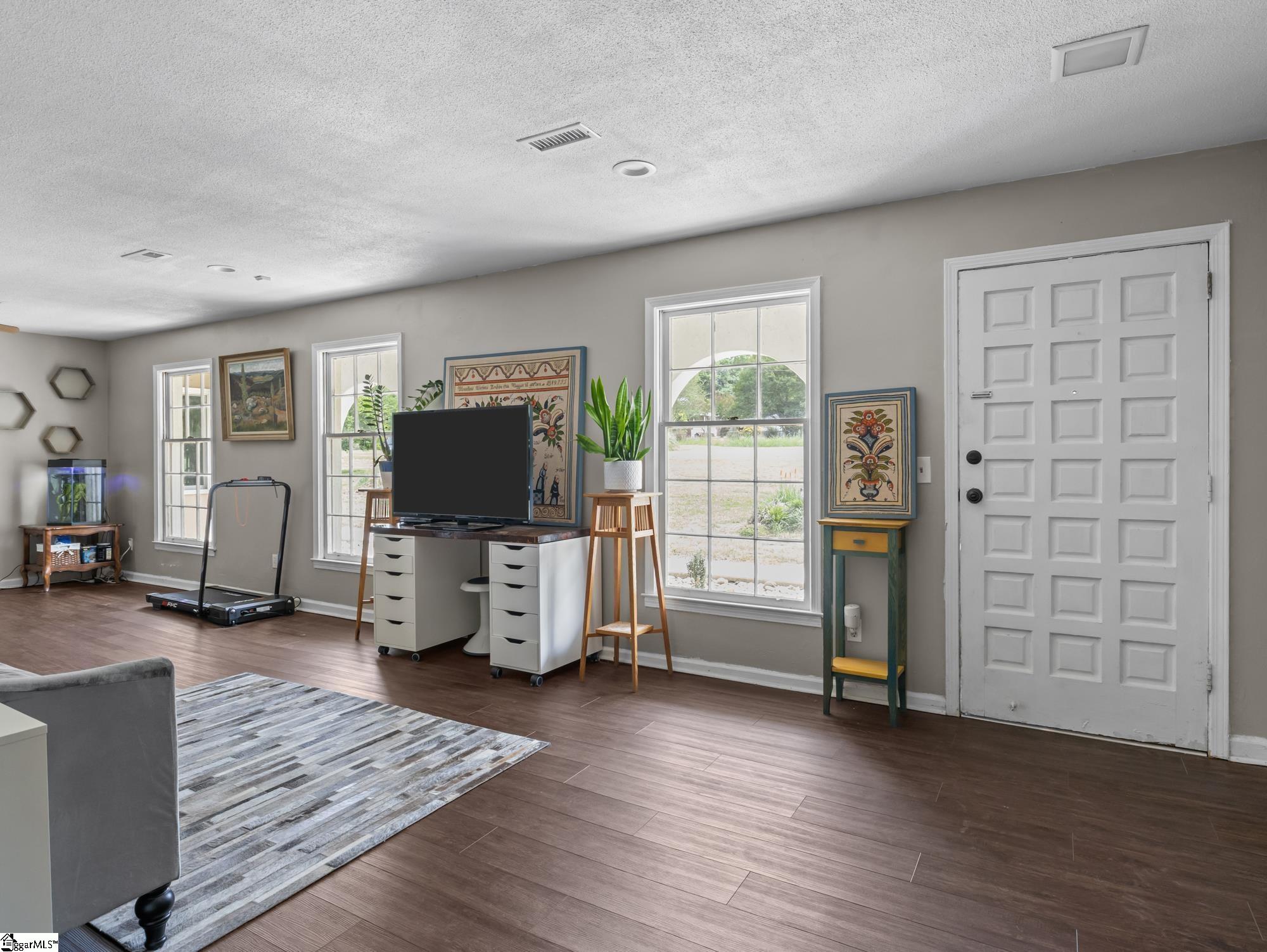 Residential in Liberty 4