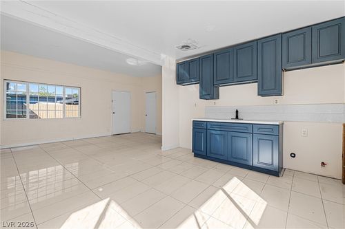 2204-2204 S 15th St, Las Vegas, NV, 89104-3404 | Card Image