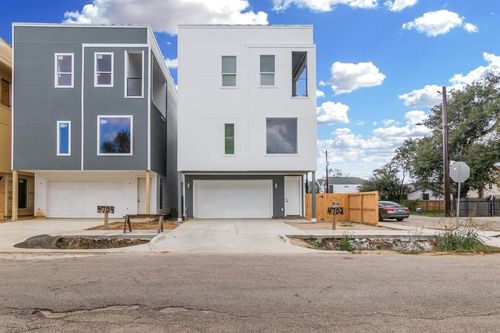 4702 Ward St, Houston, TX, 77021-5152 | Card Image