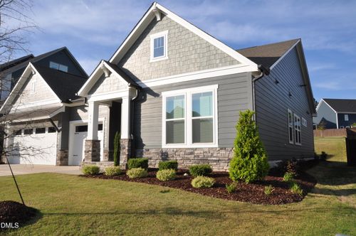 466 Serenity Walk Pkwy, Fuquay-Varina, NC, 27526-4371 | Card Image
