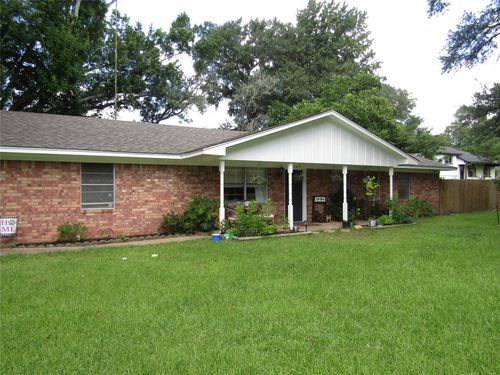 101 N Meadowbrook Dr, Overton, TX, 75684-1244 | Card Image